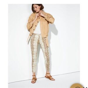 Reiko Caramel Snakeskin Chino Size 27 NWT